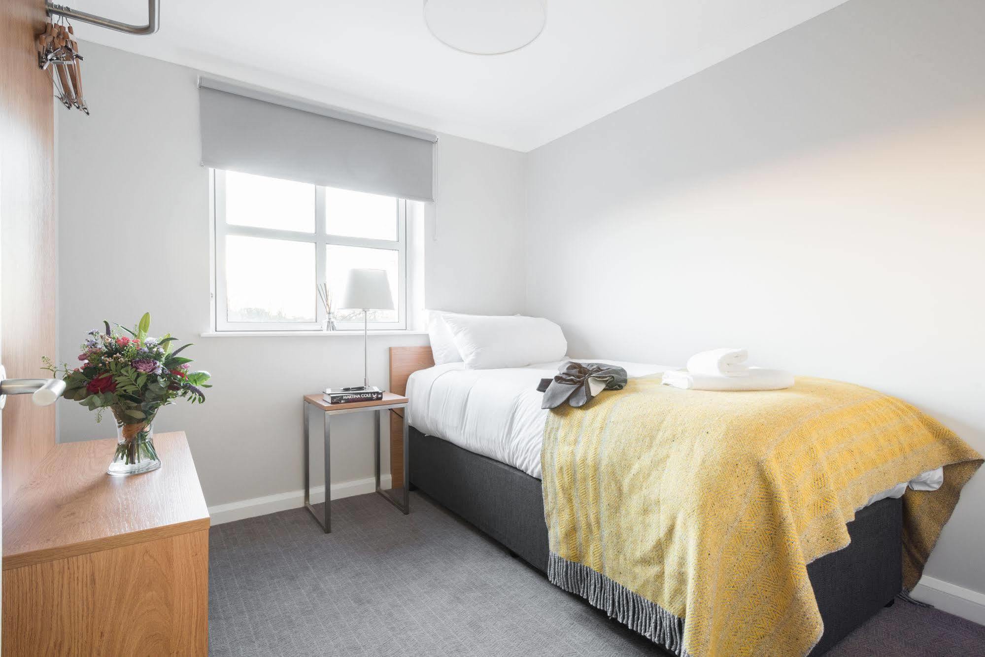 Premier Suites Reading Ngoại thất bức ảnh